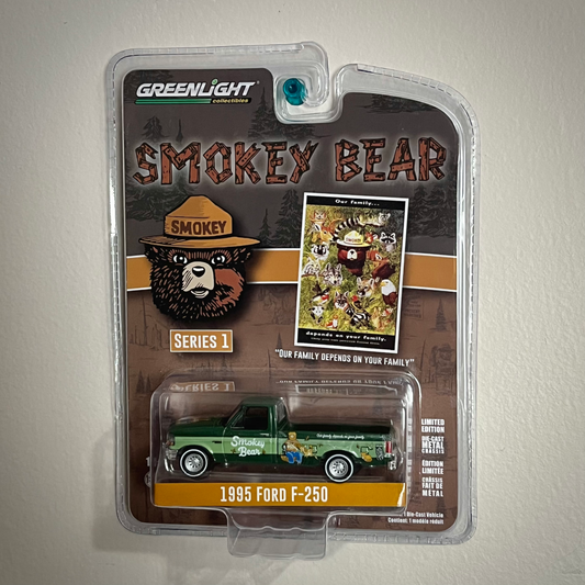 Greenlight: 1995 Ford F-250 - Smokey Bear (Series 1) image 0