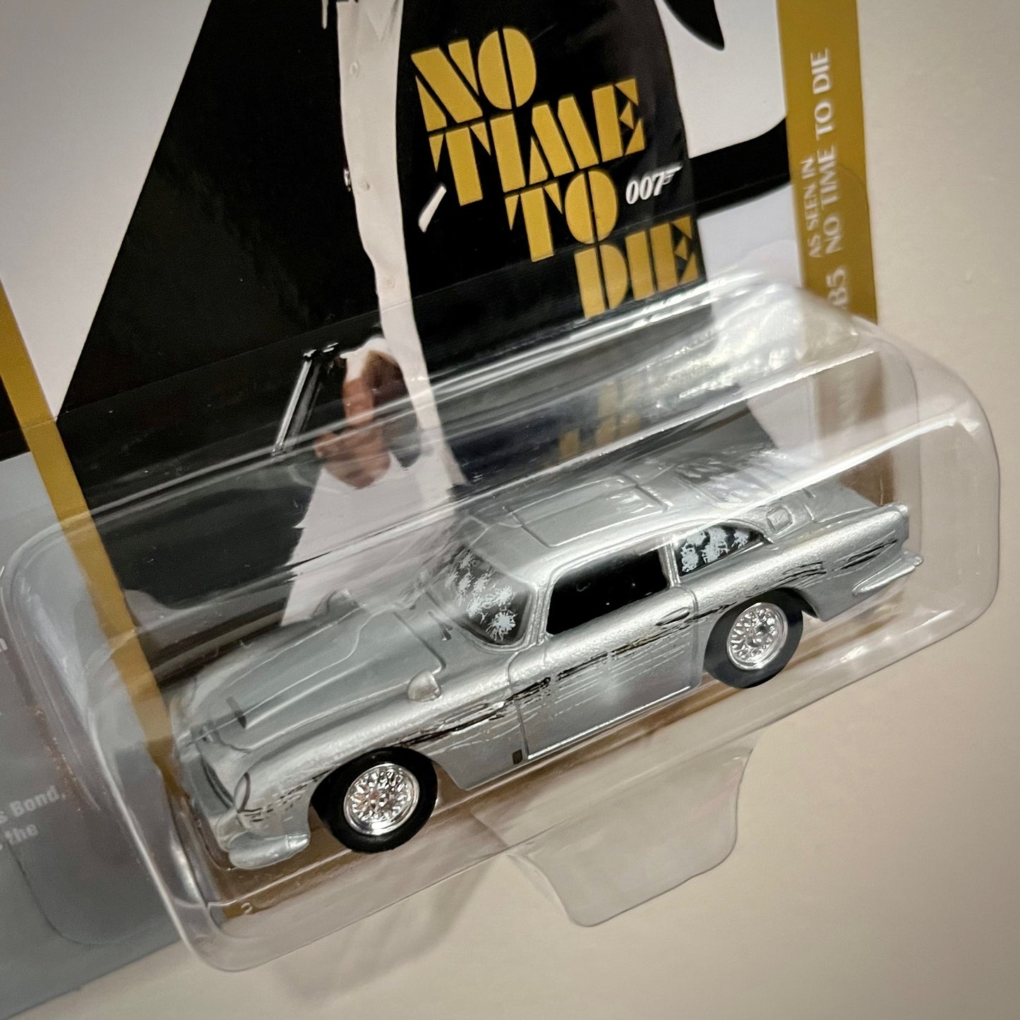 Johnny Lightning: No Time To Die 007 - Aston Martin DB5 (Release 2) image 1